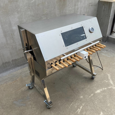 Het Spitgrill van de lamsbarbecue